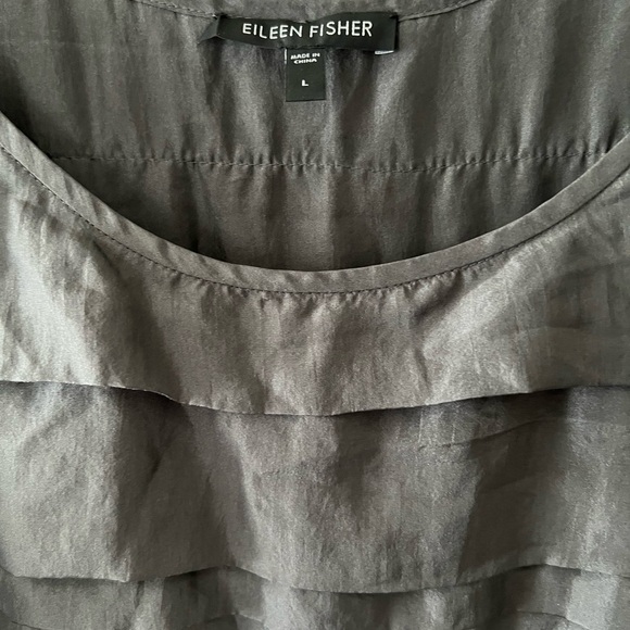 NWOT, Eileen Fisher, 100% Silk, Silver w/ Shimmer, Tiered Tank Top, Size Large - Picture 5 of 5